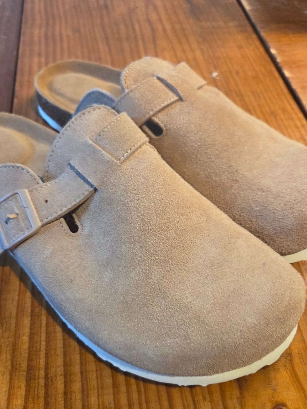 Project Cloud Genuine Leather Footbed Clogs for Women size 11 Sand Suede